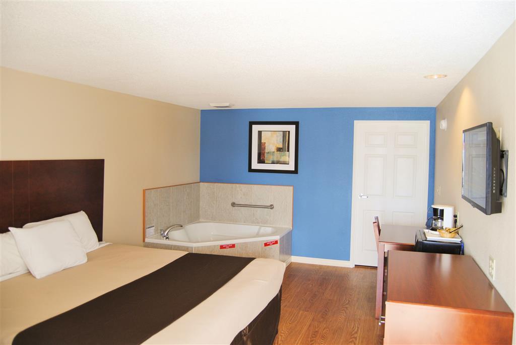 Americas Value & St Clairsville Wheeling Motel