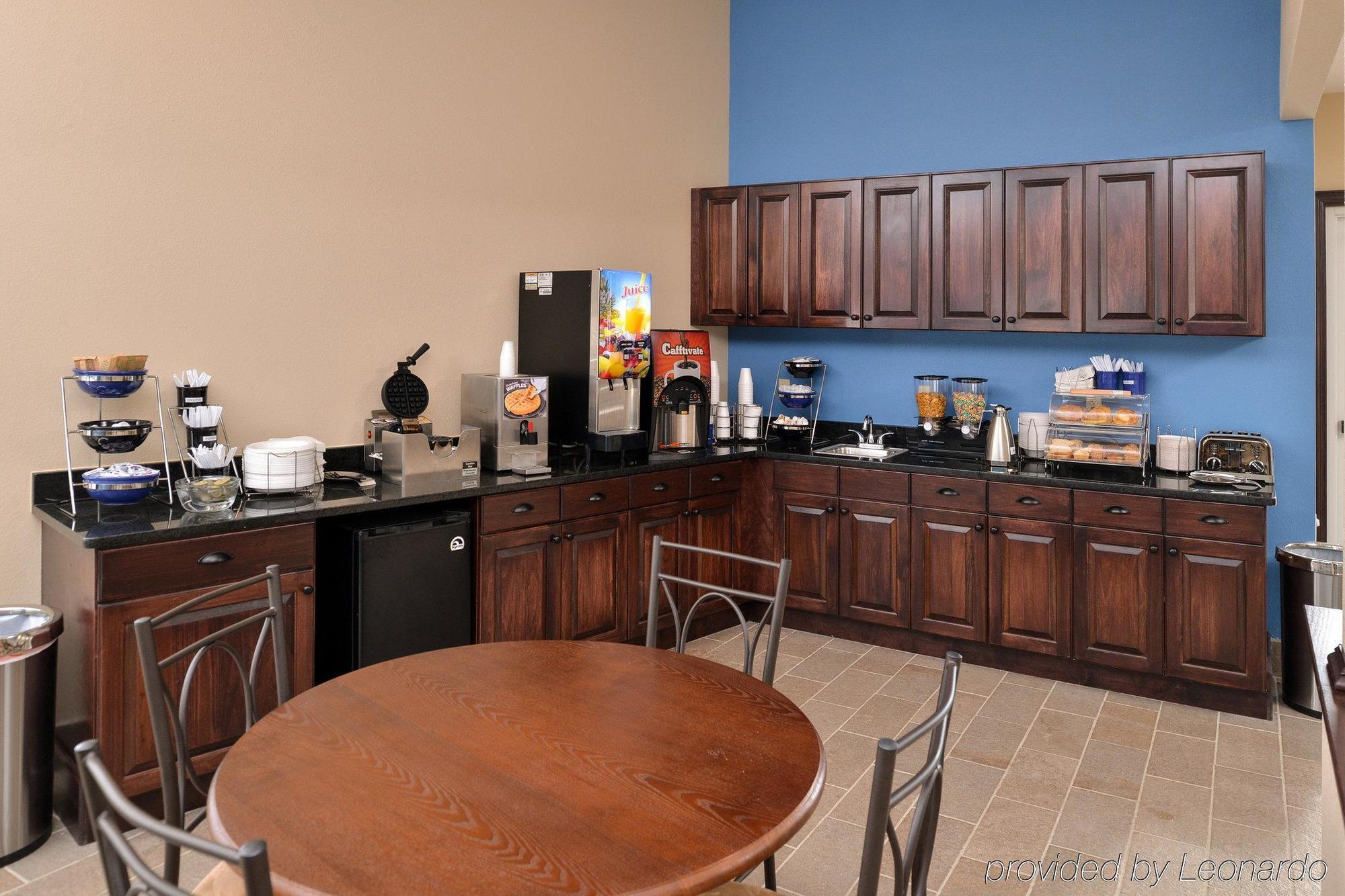 Motel Americas Value & St Clairsville Wheeling