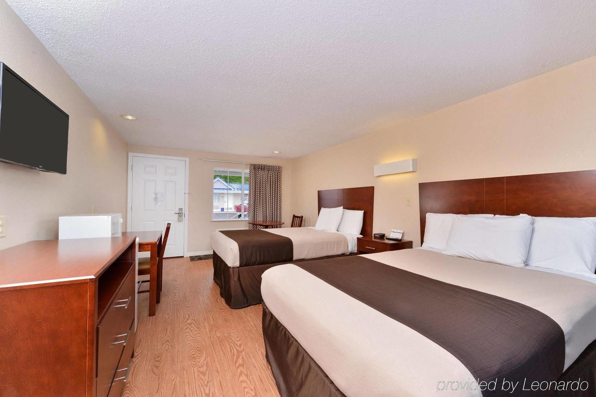 Motel Americas Value & St Clairsville Wheeling